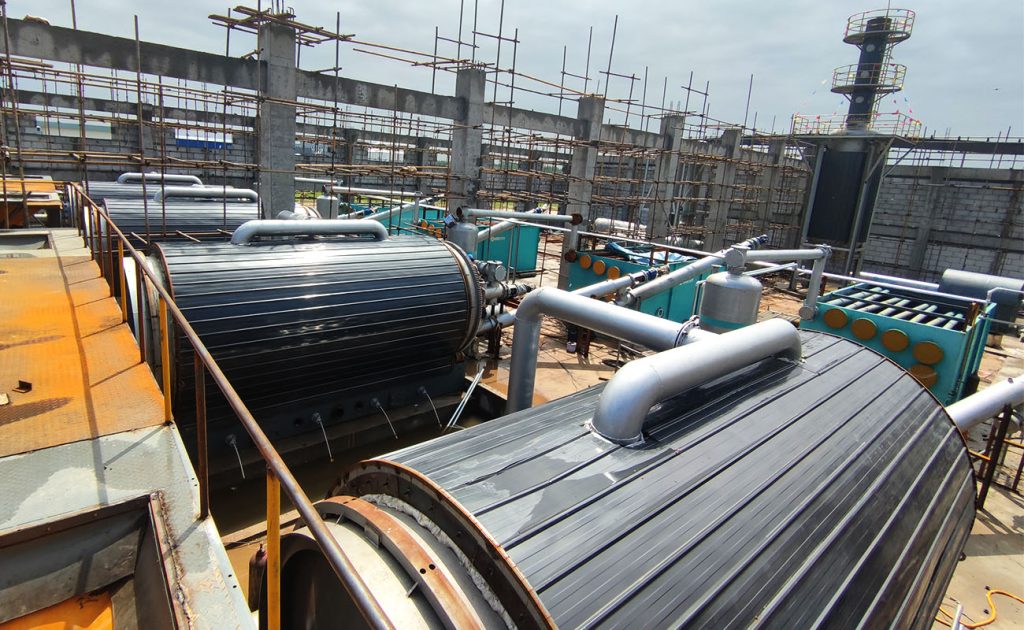 4 Sets of BLJ-16 Oil Sludge Pyrolysis Plant in Hubei China