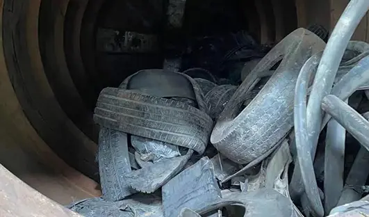 Tire Feedstock in Pyrolysis Reactor in the Philippines