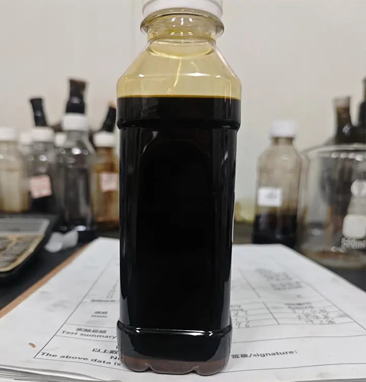 Pyrolysis Oil from Tire Fragments Pyrolysis